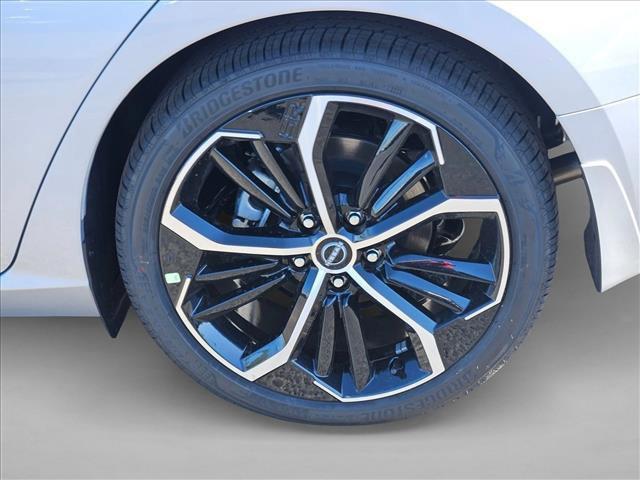 new 2025 Nissan Altima car, priced at $29,995