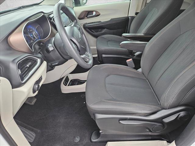 used 2018 Chrysler Pacifica car, priced at $14,992