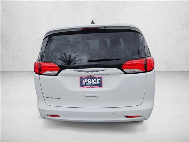 used 2018 Chrysler Pacifica car, priced at $14,992