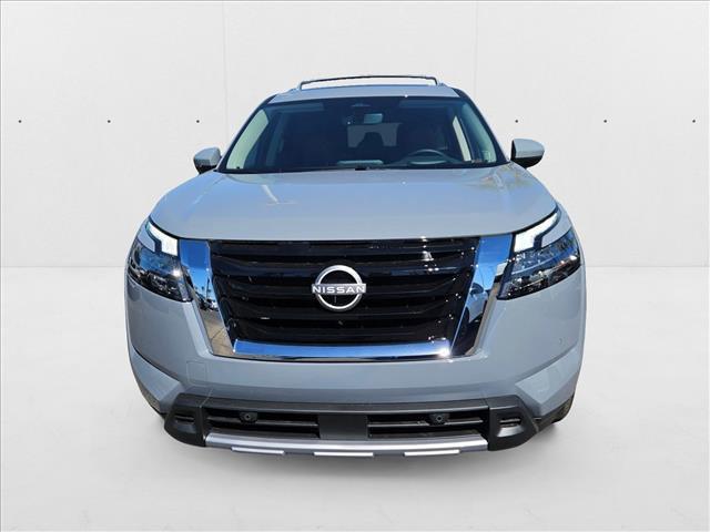 new 2025 Nissan Pathfinder car, priced at $47,756