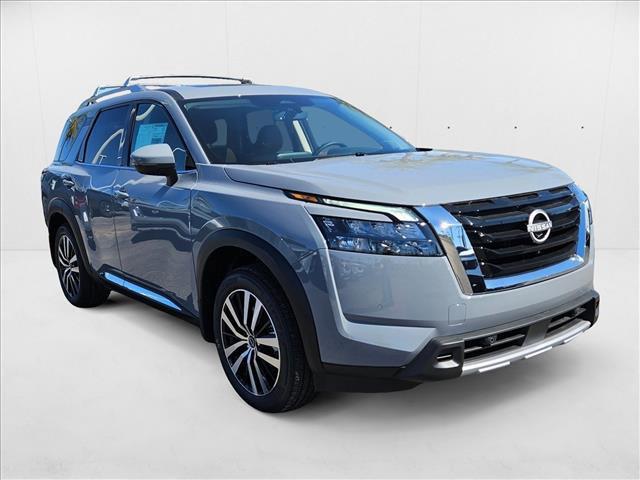 new 2025 Nissan Pathfinder car, priced at $47,756