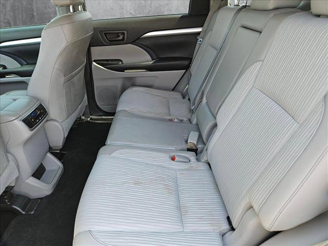 used 2019 Toyota Highlander car, priced at $23,925