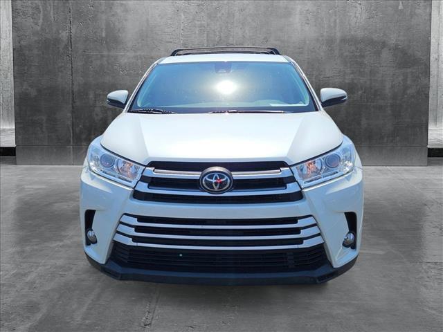 used 2019 Toyota Highlander car, priced at $23,925