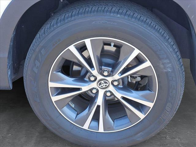 used 2019 Toyota Highlander car, priced at $23,925