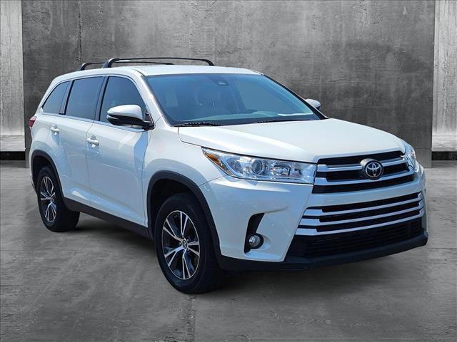 used 2019 Toyota Highlander car, priced at $23,925