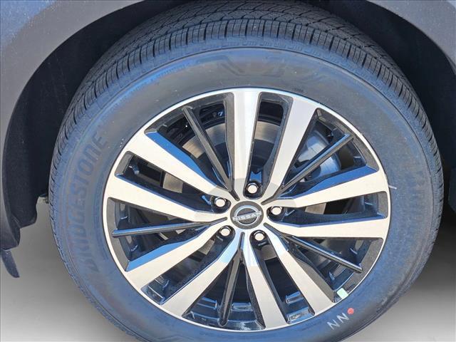 new 2025 Nissan Pathfinder car, priced at $48,499