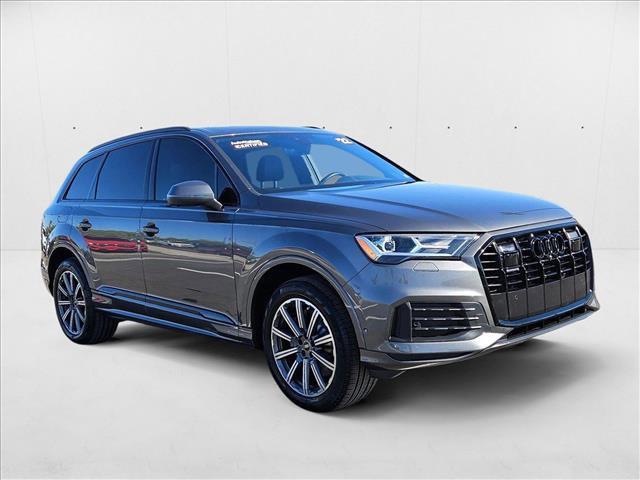 used 2022 Audi Q7 car, priced at $28,800
