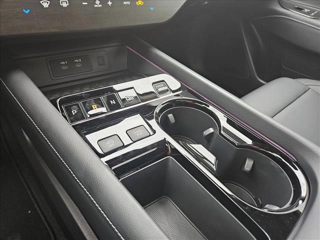 used 2025 Nissan Murano car, priced at $37,990