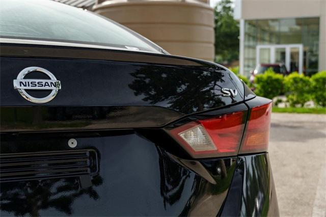 used 2022 Nissan Altima car, priced at $18,999