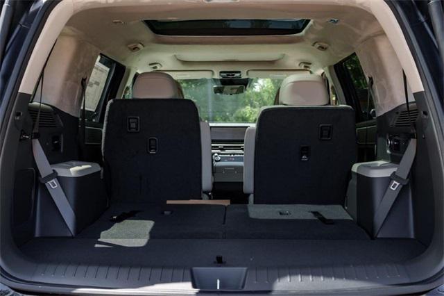 new 2025 Hyundai SANTA FE HEV car, priced at $49,925