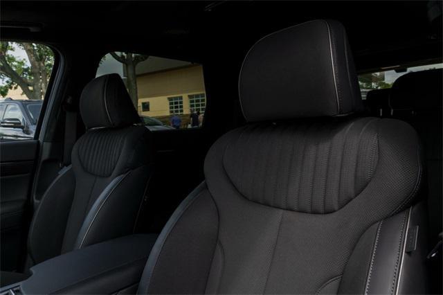 new 2025 Hyundai Palisade car, priced at $54,154