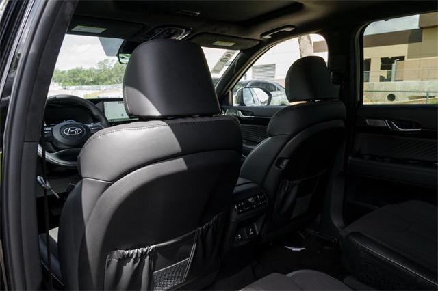 new 2025 Hyundai Palisade car, priced at $54,154