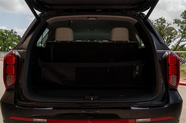 new 2025 Hyundai Palisade car, priced at $39,028