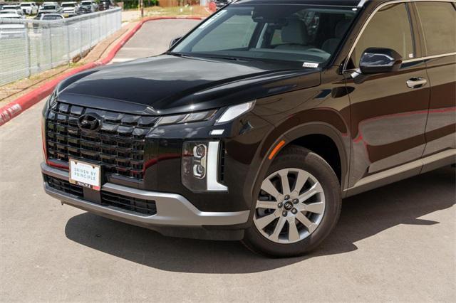 new 2025 Hyundai Palisade car, priced at $39,028