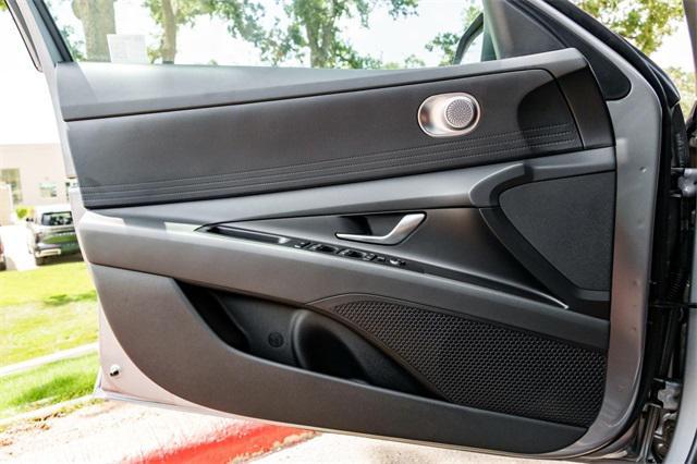 new 2025 Hyundai Elantra car, priced at $22,888