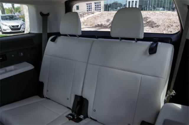 new 2025 Hyundai Santa Fe car, priced at $44,512