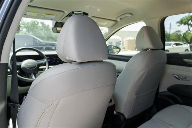 new 2025 Hyundai Tucson car, priced at $30,825