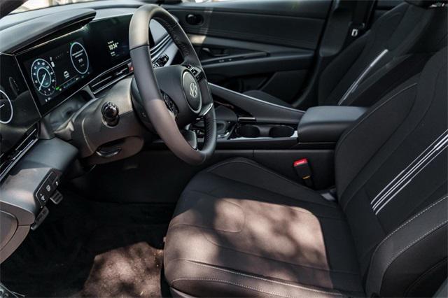 new 2025 Hyundai Elantra car, priced at $28,435