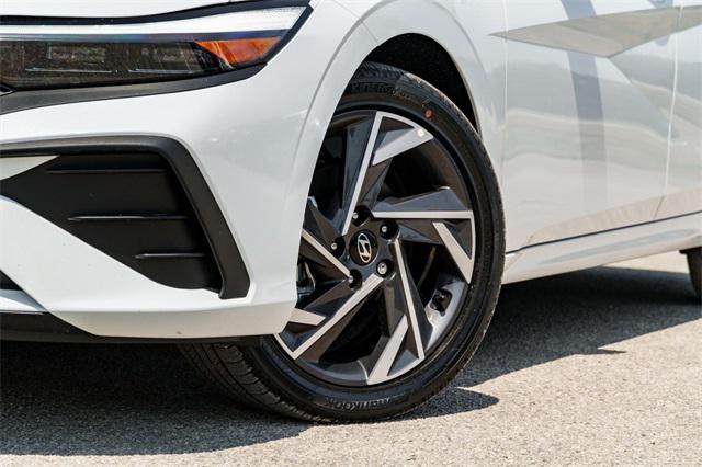 new 2025 Hyundai Elantra car, priced at $28,435