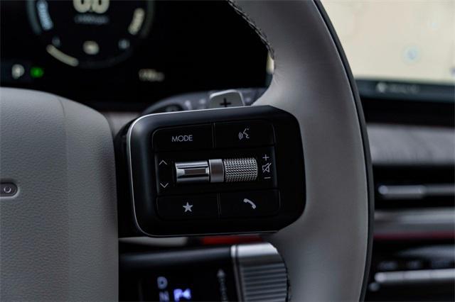 new 2025 Hyundai SANTA FE HEV car, priced at $46,633