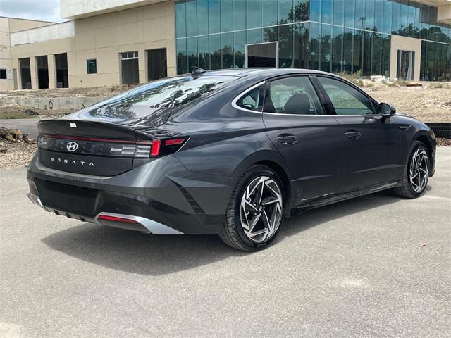 new 2024 Hyundai Sonata car, priced at $30,555