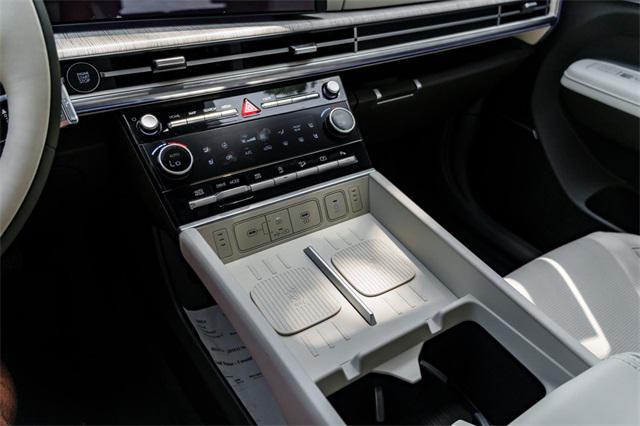 new 2025 Hyundai Santa Fe car, priced at $46,250