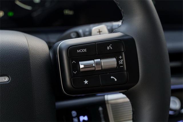 new 2025 Hyundai Santa Fe car, priced at $43,324