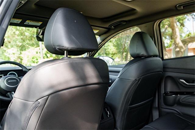 new 2025 Hyundai SANTA CRUZ car, priced at $33,930