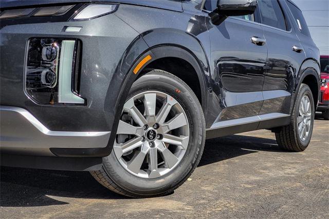 new 2025 Hyundai Palisade car, priced at $40,574