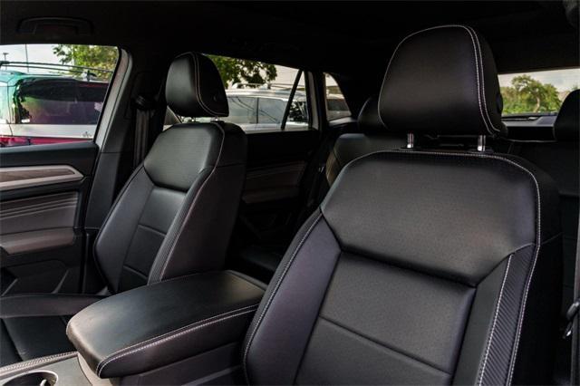 used 2021 Volkswagen Atlas Cross Sport car, priced at $23,240