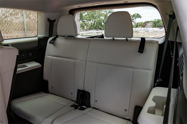 new 2025 Hyundai SANTA FE HEV car, priced at $45,888