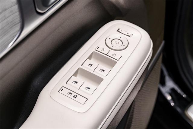 new 2025 Hyundai SANTA FE HEV car, priced at $45,888