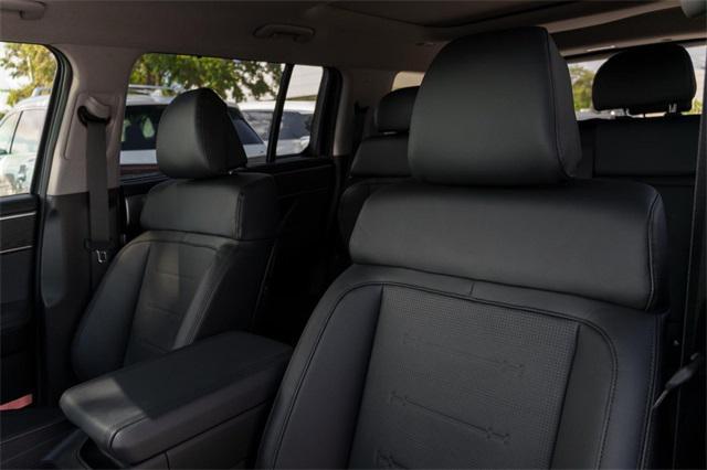 new 2025 Hyundai Santa Fe car, priced at $43,388