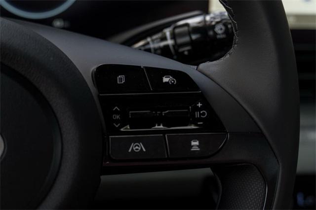new 2025 Hyundai Elantra car, priced at $29,126