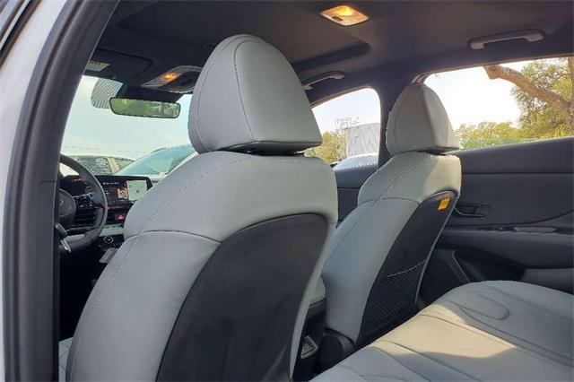 new 2025 Hyundai Elantra car, priced at $30,635