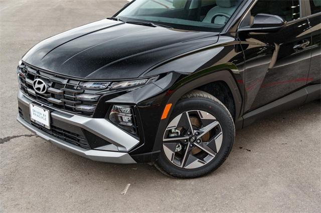 new 2025 Hyundai Tucson car, priced at $30,225
