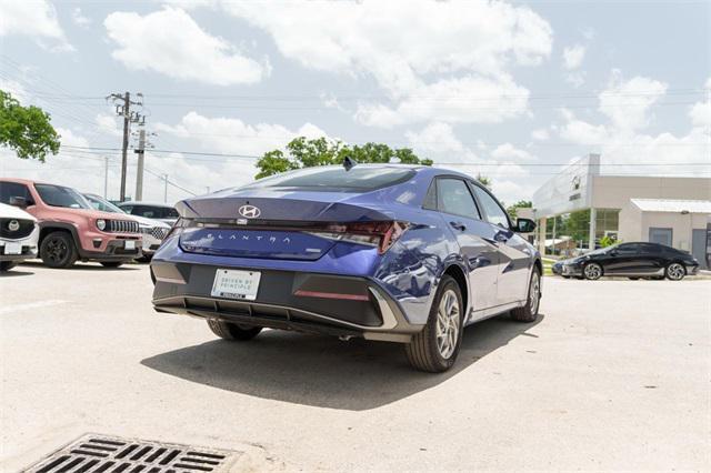 new 2025 Hyundai ELANTRA HEV car, priced at $23,783
