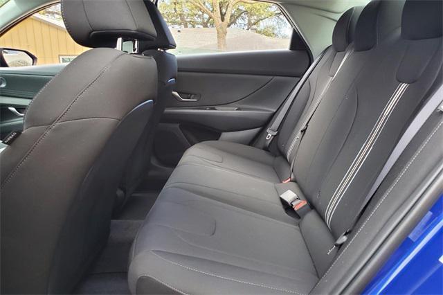 new 2025 Hyundai ELANTRA HEV car, priced at $25,670