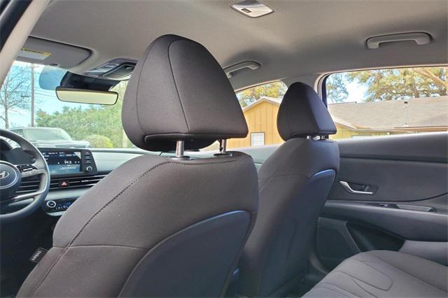 new 2025 Hyundai ELANTRA HEV car, priced at $25,670
