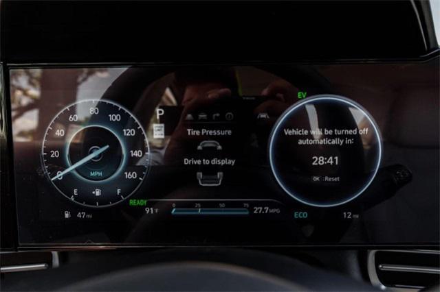 used 2025 Hyundai ELANTRA HEV car, priced at $24,950