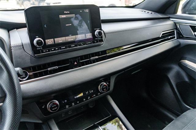 used 2022 Mitsubishi Outlander car, priced at $21,961