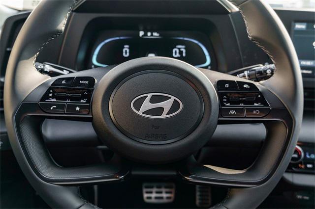 new 2025 Hyundai Elantra car, priced at $23,233