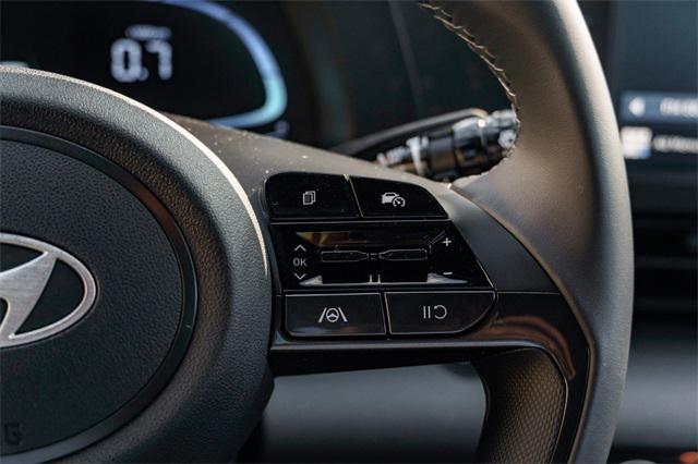 new 2025 Hyundai Elantra car, priced at $23,233