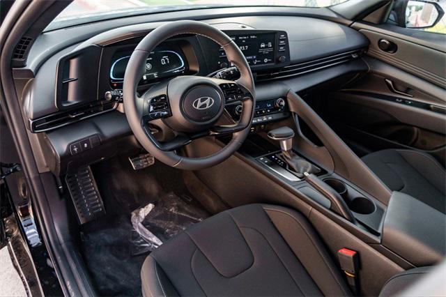 new 2025 Hyundai Elantra car, priced at $23,233