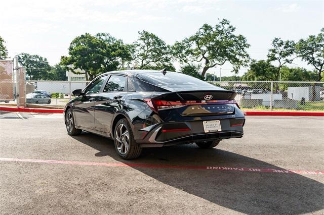 new 2025 Hyundai Elantra car, priced at $23,233