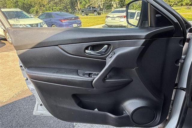 used 2020 Nissan Rogue car, priced at $17,860