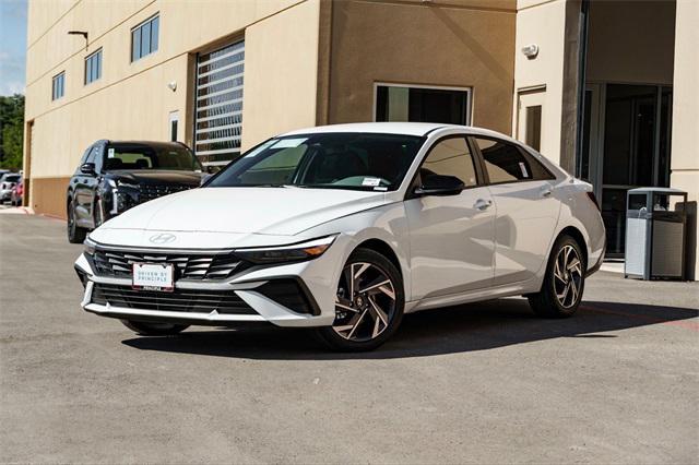 new 2025 Hyundai Elantra car, priced at $24,284