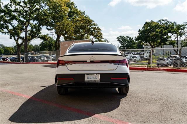 new 2025 Hyundai Elantra car, priced at $24,284