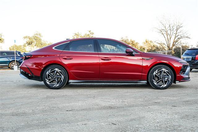 new 2025 Hyundai Sonata car, priced at $32,300