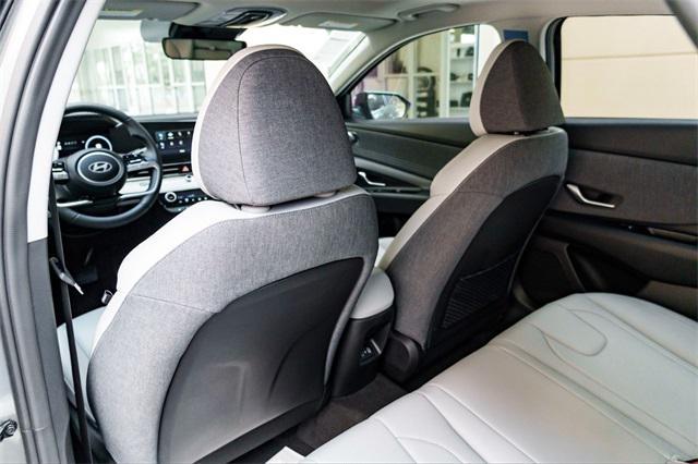 new 2025 Hyundai Elantra car, priced at $27,258